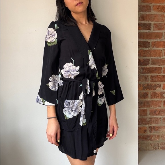 Reformation NWOT Robe Dress S - Picture 7 of 11